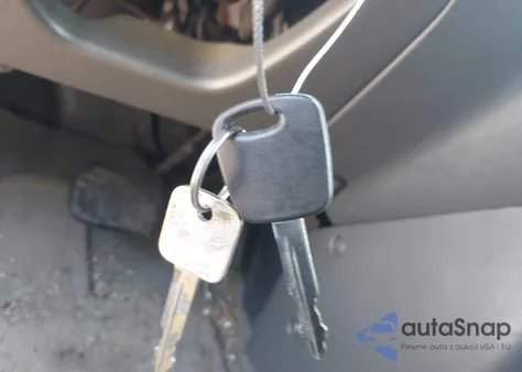 2004 Ford Escape Xlt z USA, uszkodzony, nr VIN 1FMYU93114DA20638